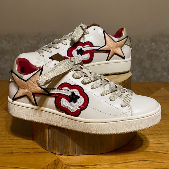 Coach Shoes - **HP** COACH C101 Shooting Star Patches Sneakers